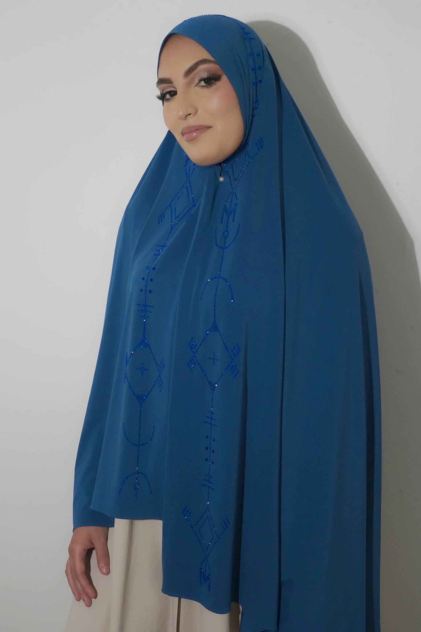 CHEFCHAOUEN AMAZIG HIJAB