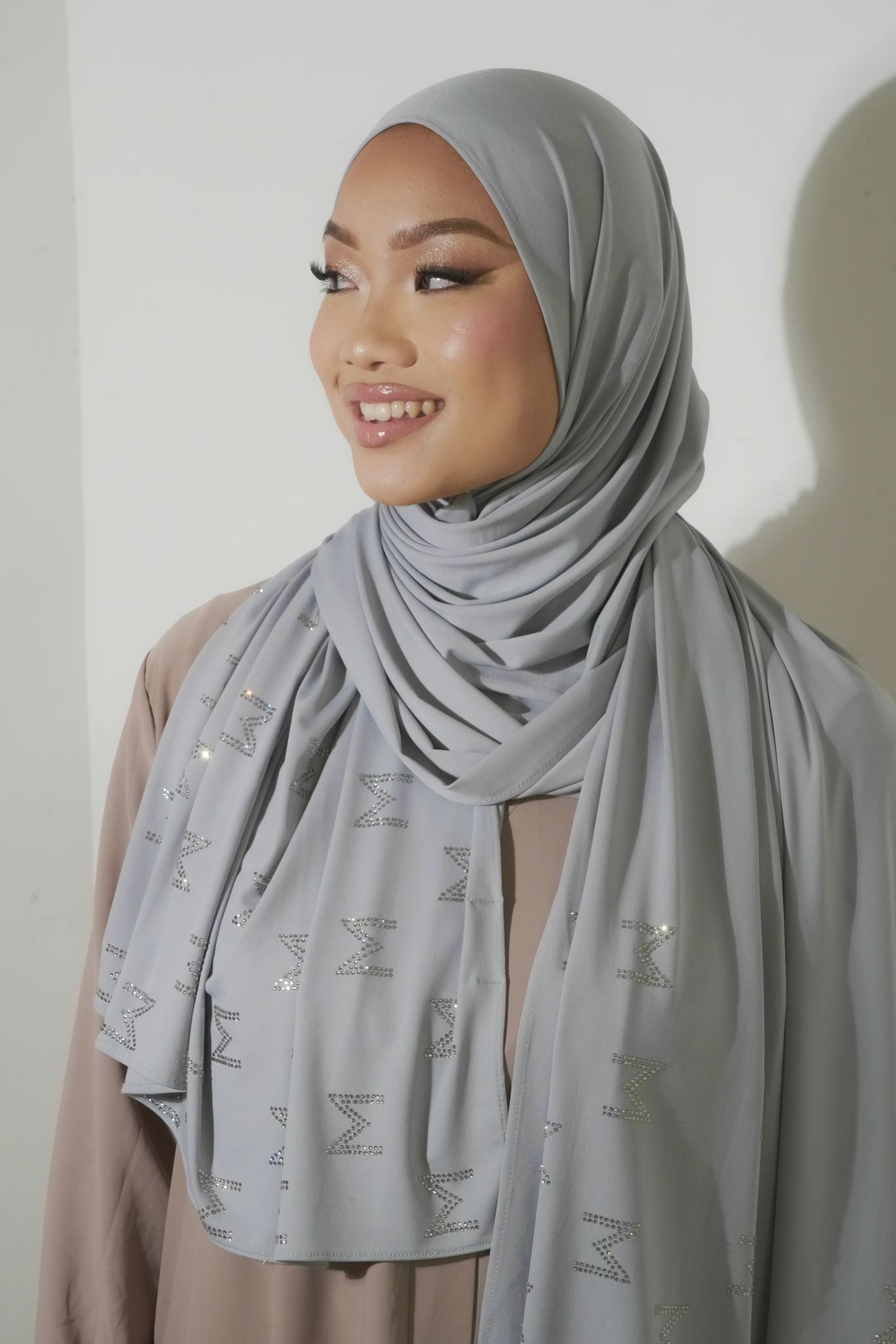 LIGHT GREY MEEHA HIJAB